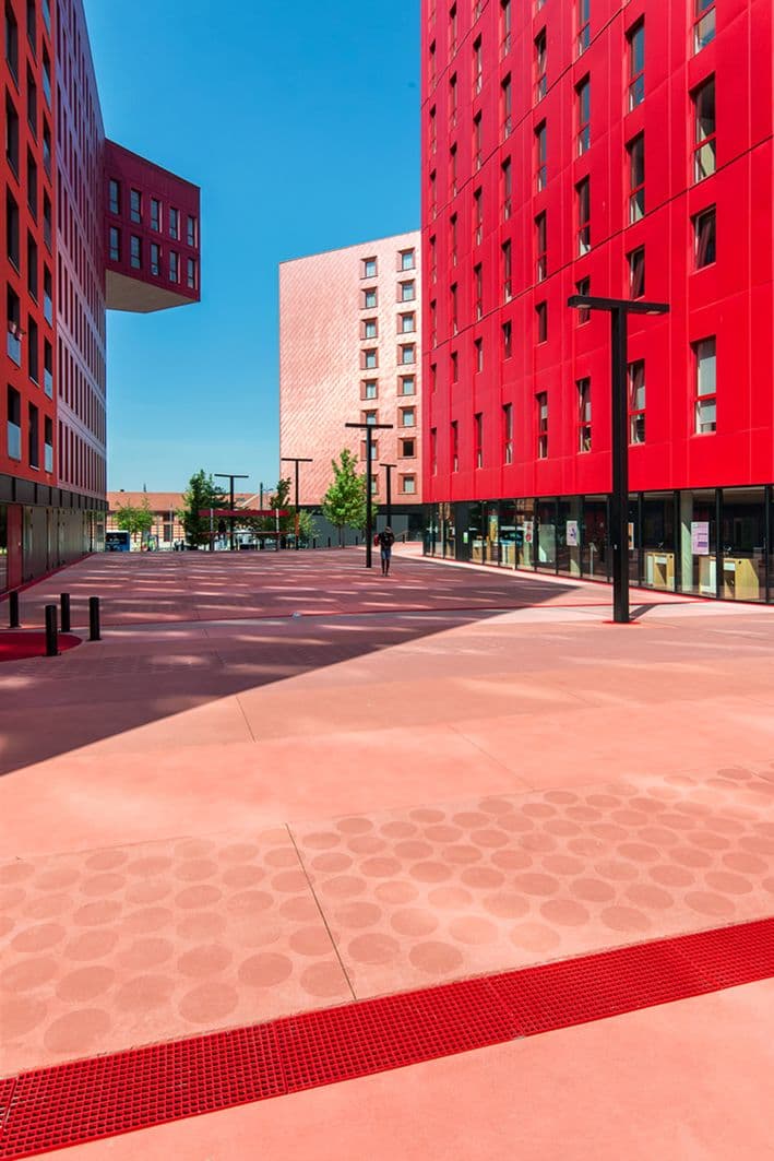 /uploads/St_Etienne_Architecture_rouge_11_a44b27cf62.jpg