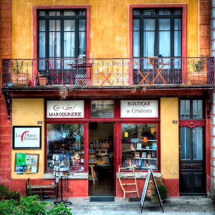 /uploads/Facade_Saint_Antoine_boutique_la_plume_artisane_0efba238ae.jpg